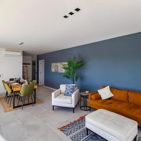 Villa Casa Christina Silver Coast - Luxury With Heated Pool *