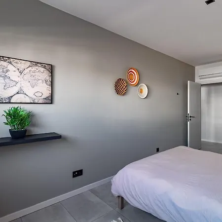 Casa Christina Silver Coast - Luxury With Heated Pool Villa