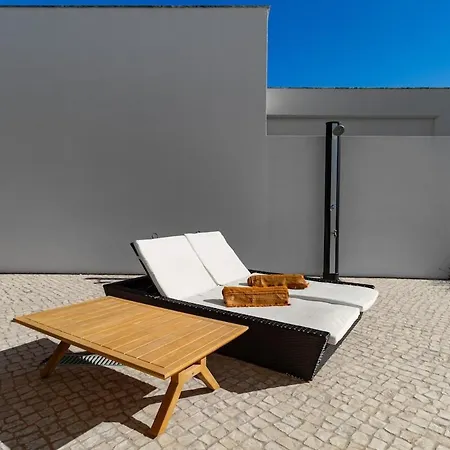 Luxury With Heated Pool