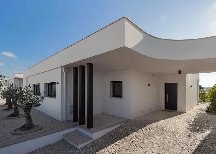 Casa Christina Silver Coast - Luxury With Heated Pool *